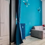 Domusmi Tadino 30 Milano