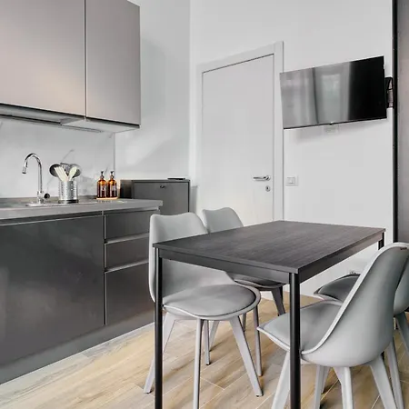 Domusmi Tadino 30 Apartamento